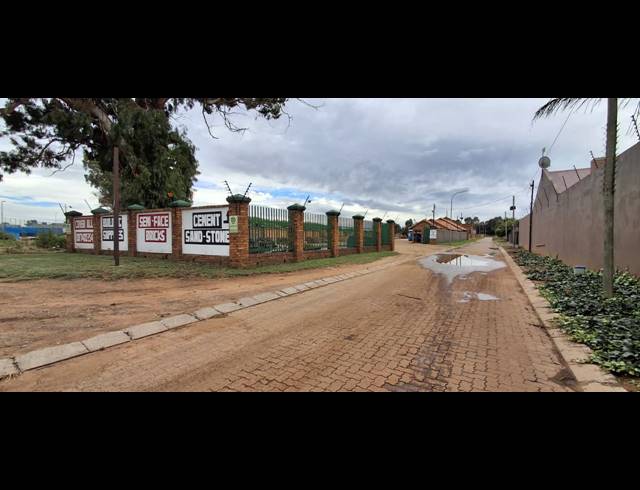 6,800M² BUSINESS FOR SALE IN ANZAC